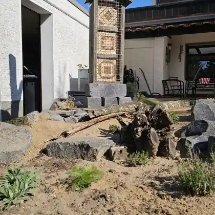 Sandarium mit Nisthilfe